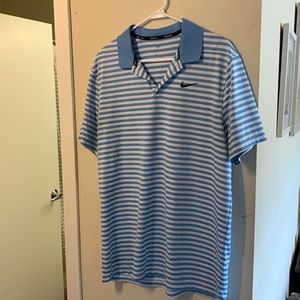 Men’s Nike golf Victory shirt